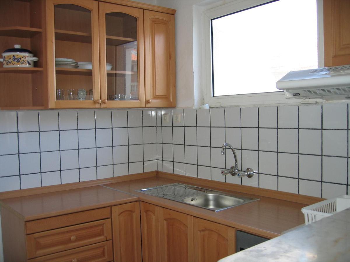 Family Hotel Verona Sozopol Ruang foto